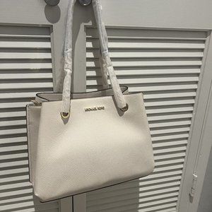 Teagan Large Pebbled Leather Shoulder Bag